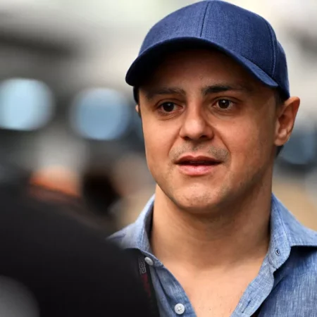 Katkera Felipe Massa vaatii jättikorvausta F1-sarjalta