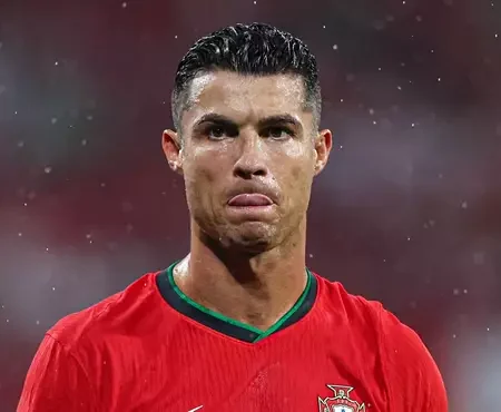 Cristiano Ronaldon toiminta EM-kisoissa pöyristyttää